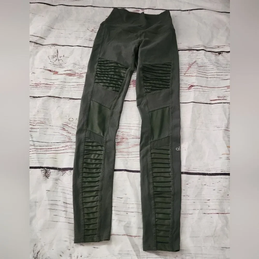 Alo‎ Yoga Moto Leggings Size XS